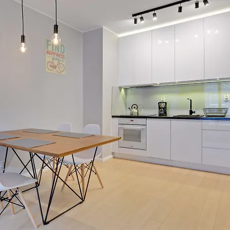 Aura Island Old Town Gdańsk