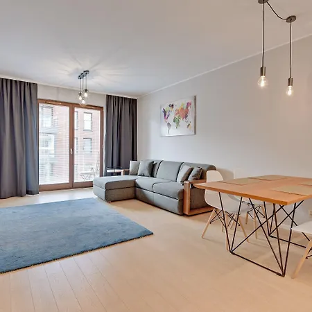 Aura Island Old Town Gdańsk