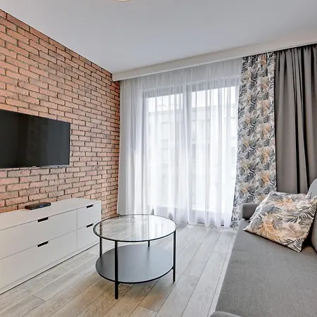 Aura Island Old Town